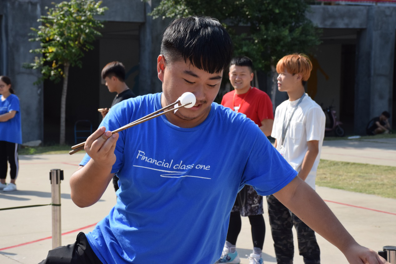 体育2.png 体育2.png