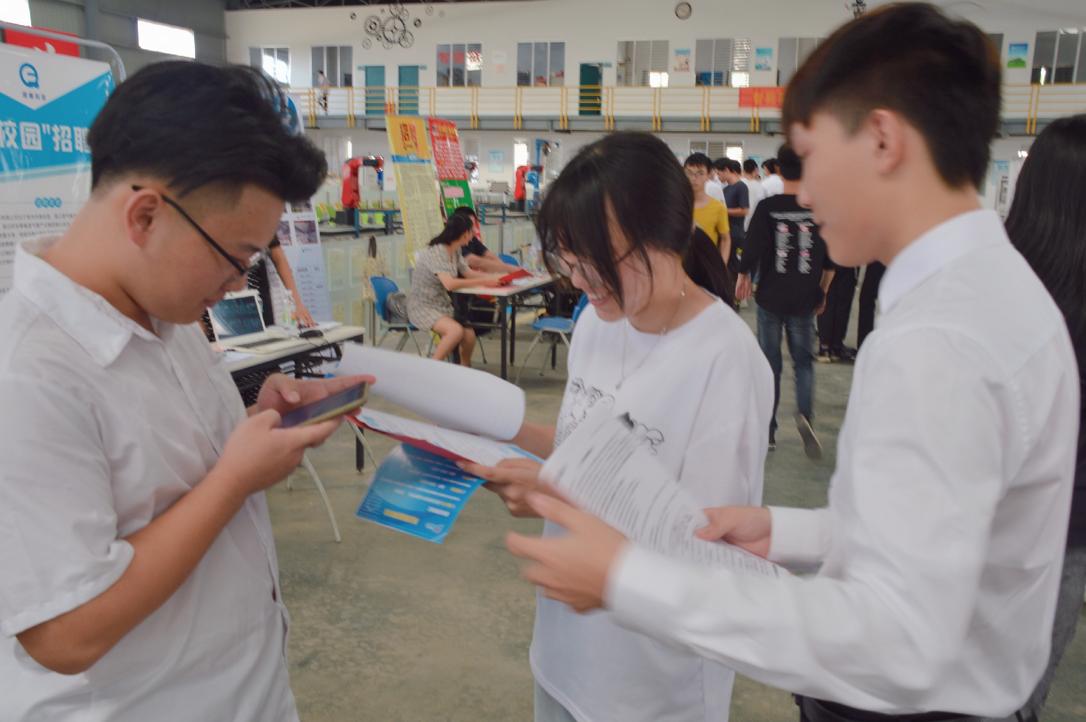 辅导员1.jpg 辅导员1.jpg