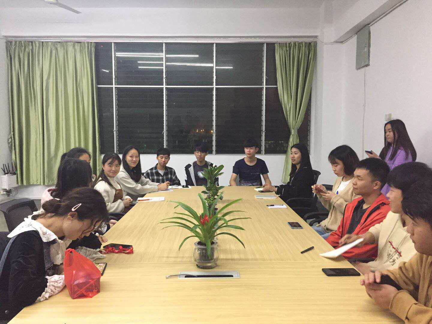 微信图片_20190328185955.jpg 微信图片_20190328185955.jpg